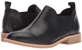 clarks edenvale shoes