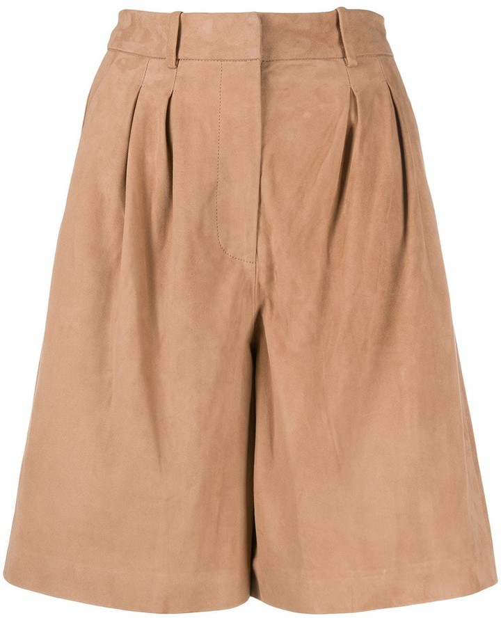 black knee length shorts