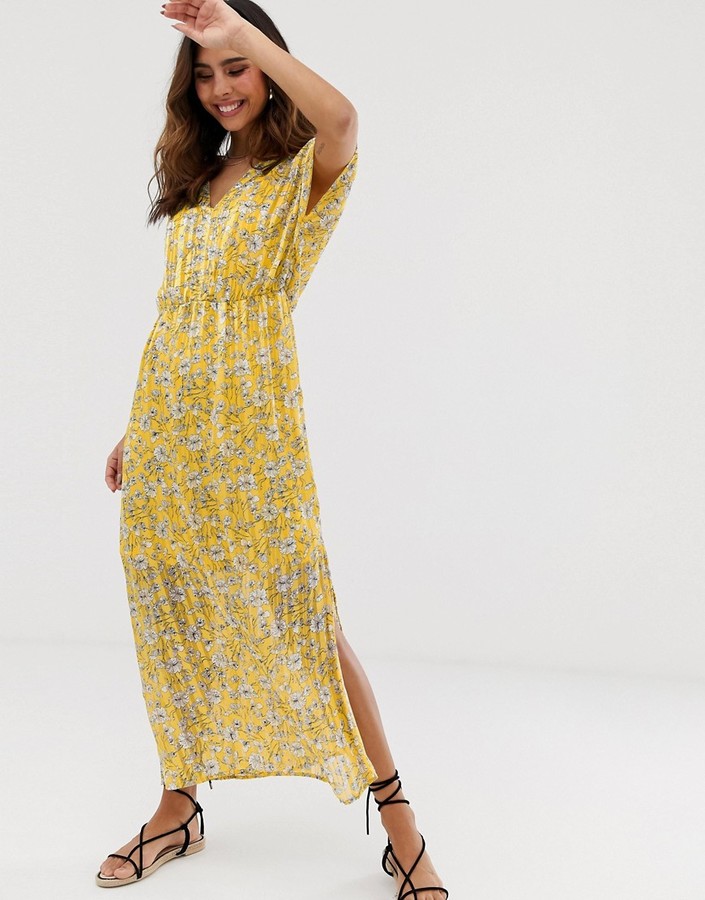 vero moda square neck ditsy floral maxi tea dress