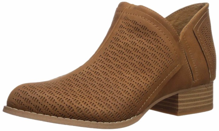 vince camuto boys athletic shoes