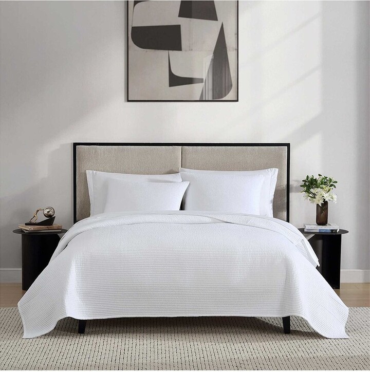 Vera Wang Vw Cotton Voile Solid Reversible Quilt Set