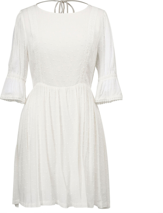 Smart and Joy White Plumeti Chiffon Babydoll Low-Cut Back Short Dress