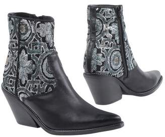 KMB Ankle boots