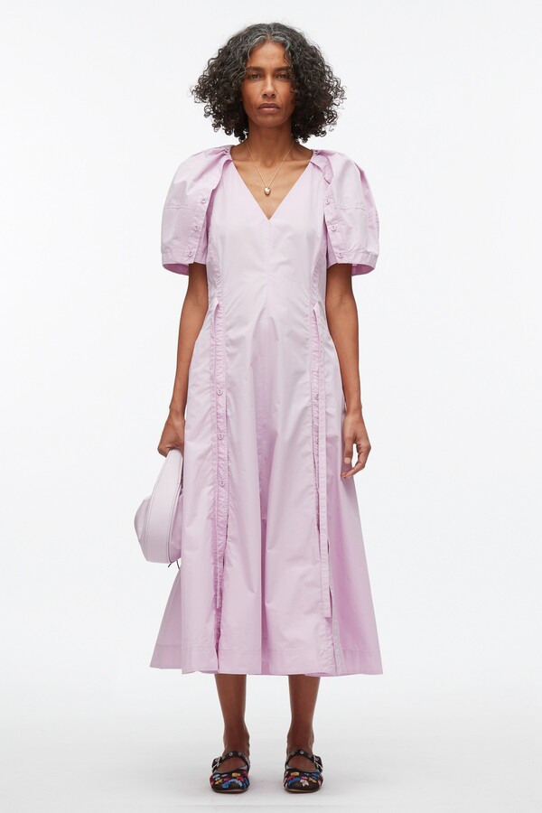 Bloom Sleeve V-Neck Dress in WISTERIA