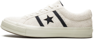 converse one star size 4