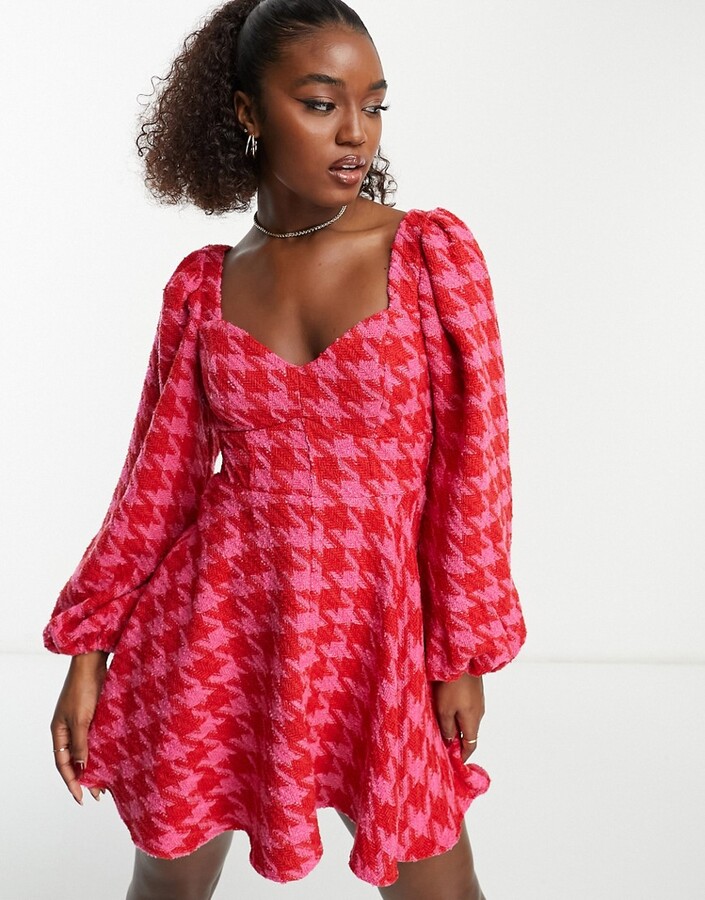 https://img.shopstyle-cdn.com/sim/02/c7/02c72687fa44a1df289a386e4c8e3398_best/asos-design-boucle-corset-mini-dress-in-pink-and-red-houndstooth.jpg