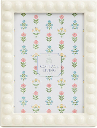 TJMAXX 5X7 Dot Edge Tabletop Picture Frame