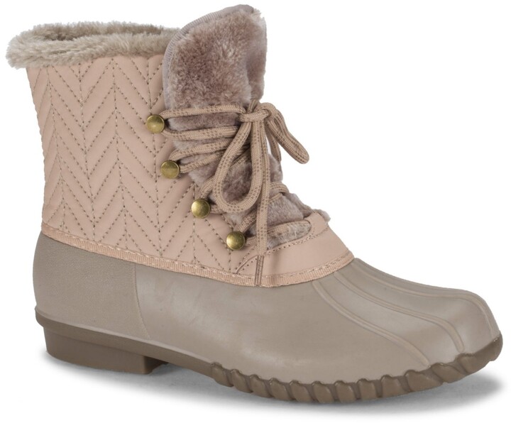 bare traps fabulous duck boot