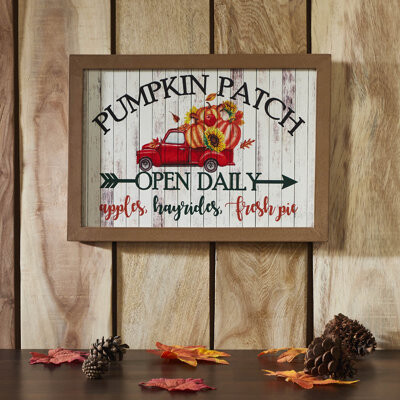 Trinx Kaleen Shiplap Pumpkin Patch Truck Wall Décor