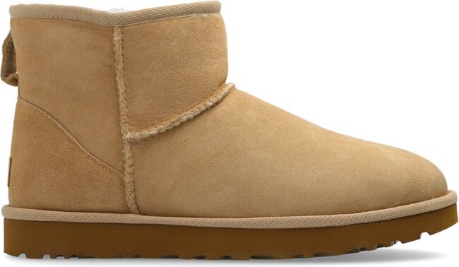 UGG Classic Mini II Logo-Patch Ankle Boots