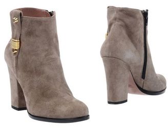 Alexandra Ankle boots