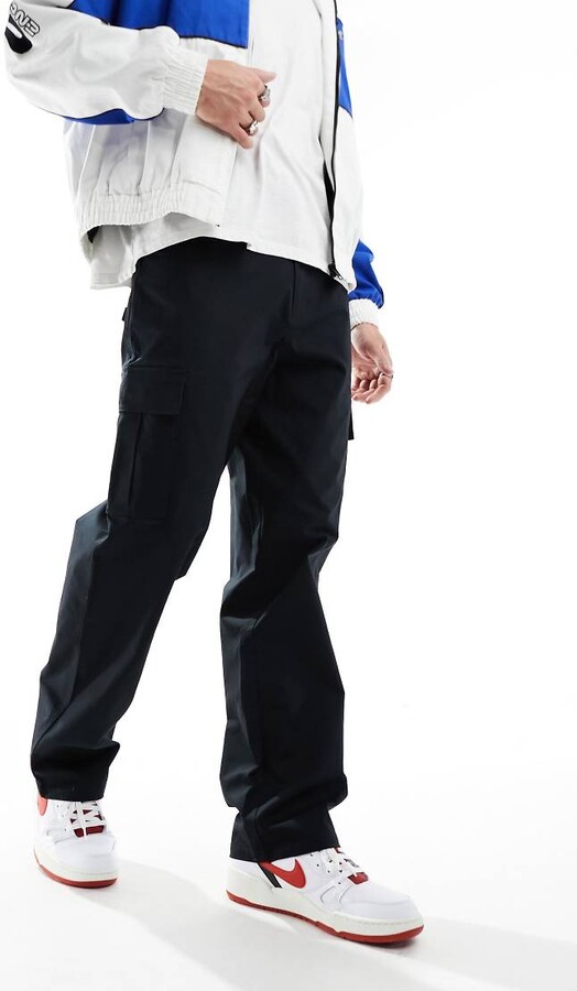 nike black cargo trousers