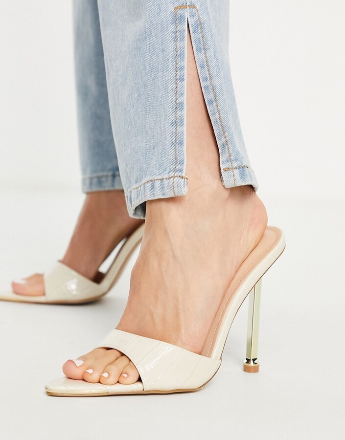white mule pumps