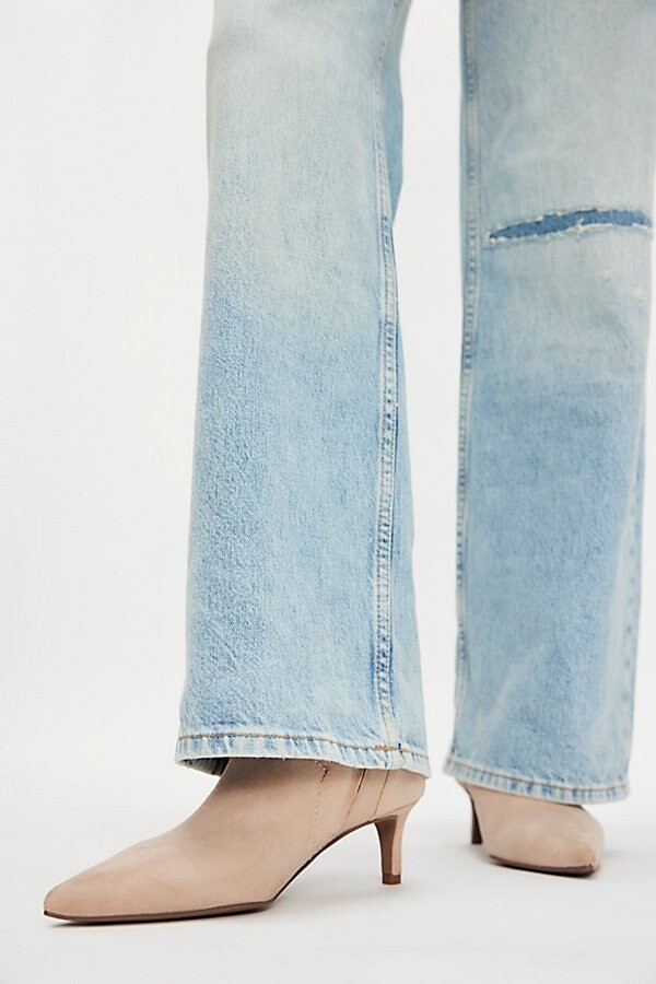 Seychelles Liora Kitten Heel Suede Ankle Boots