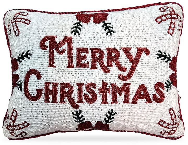 throw pillow to decorate home for Christmas 2023