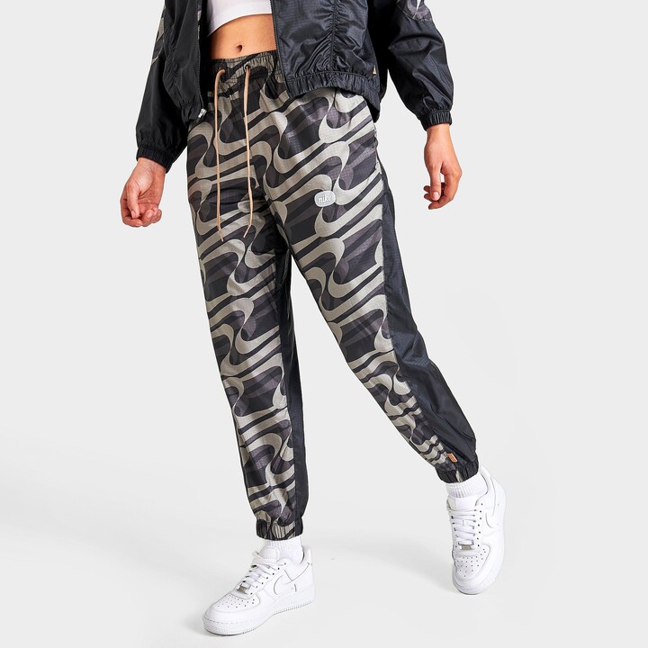 Nike Women's Sportswear Icon Clash Woven Allover Print Jogger Pants