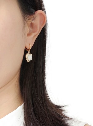 Poporcelain Mini Camellia Heart Locket Earrings