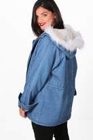 Thumbnail for your product : boohoo Plus Lu Oversized Faux Fur Collar Festival Shacket