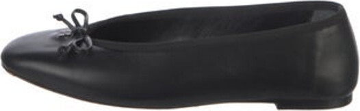 Larroude Leather Ballet Flats Black Round-Toes Includes Box & Dust Bag Unfortunately, due to restrictions, this item may not be eligible for shipping in all areas.