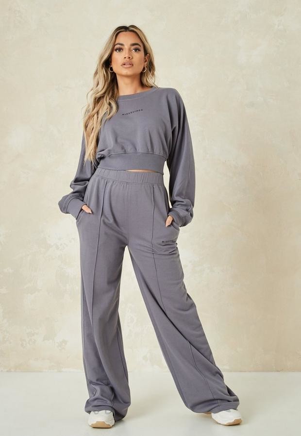 wide leg joggers ladies