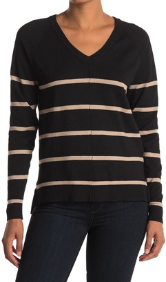 Bobeau V-Neck Knit Pullover Sweater