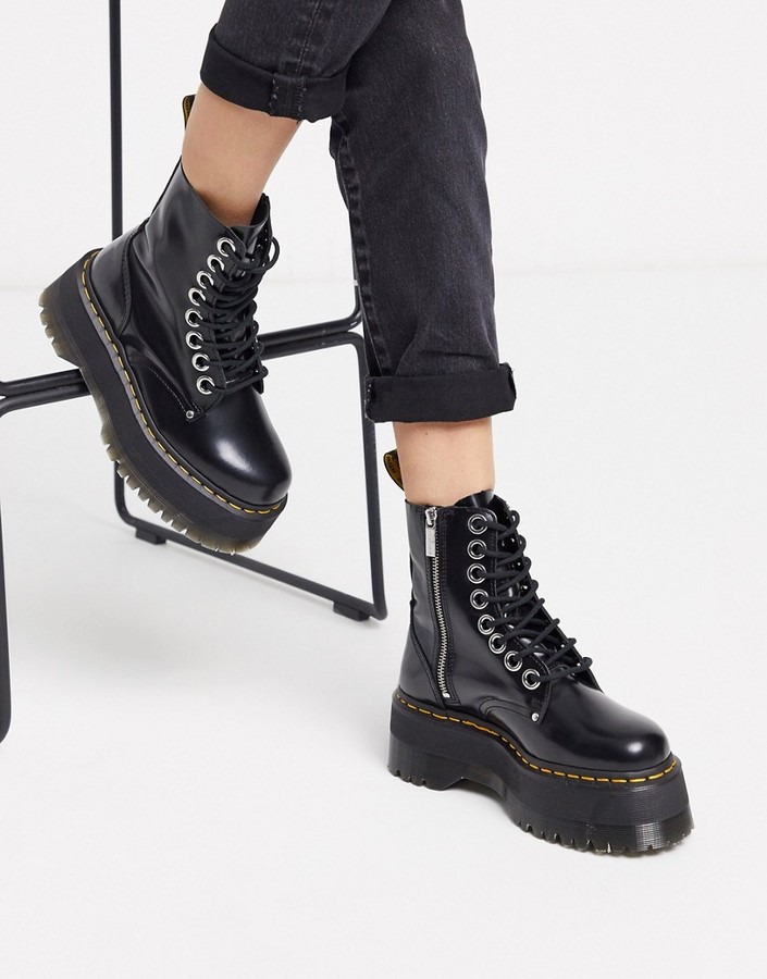 doc martens 1460 zip