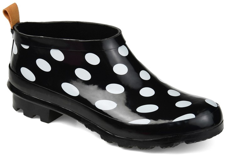 journee rain boots