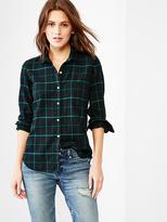 Thumbnail for your product : Gap Fitted boyfriend plaid oxford shirt