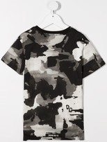 Thumbnail for your product : Dolce & Gabbana Children painted camo T-shirt