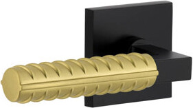 Viaggio Quadrato Satin Black Rosette with Satin Brass Contempo Rebar Lever