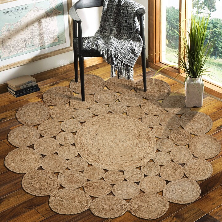 Round jute braided rug - natural