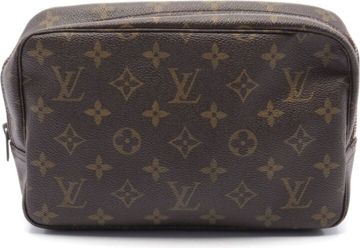 Authentic Louis Vuitton monogram Trousse Toilette 23 cosmetics bag