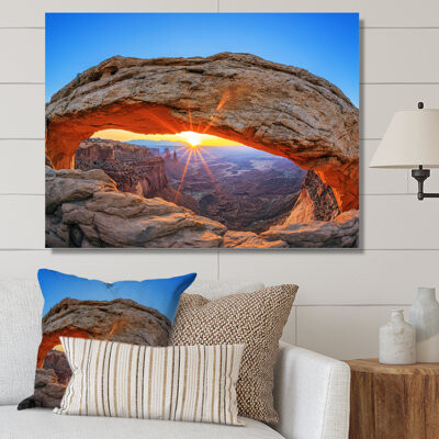 Union Rustic Sunrise Mesa Arch Canyon In Utah