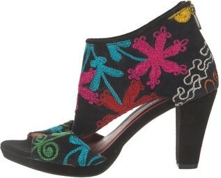 Artemis Design Co. Printed Sandals