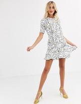 Thumbnail for your product : Talulah splice large daisy print mini dress