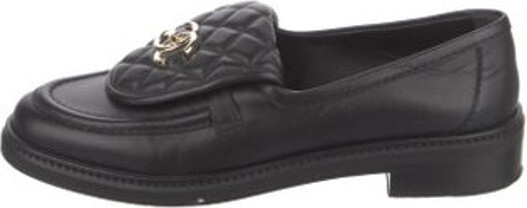 Chanel 2022 Interlocking CC Logo Loafers - Black Flats, Shoes