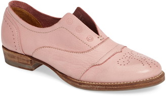 womens pink oxfords