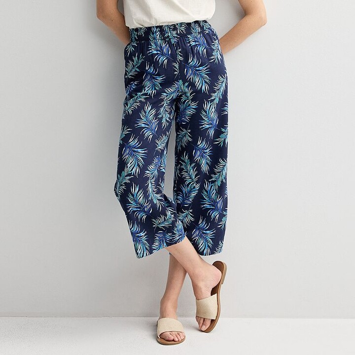 Women's Croft & Barrow® Button Hem Pull-On Linen Cropped Pants