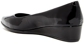 Easy Spirit Avery Wedge Pump - Wide Width Available