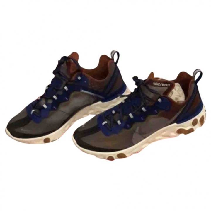 nike react element 87 trainer