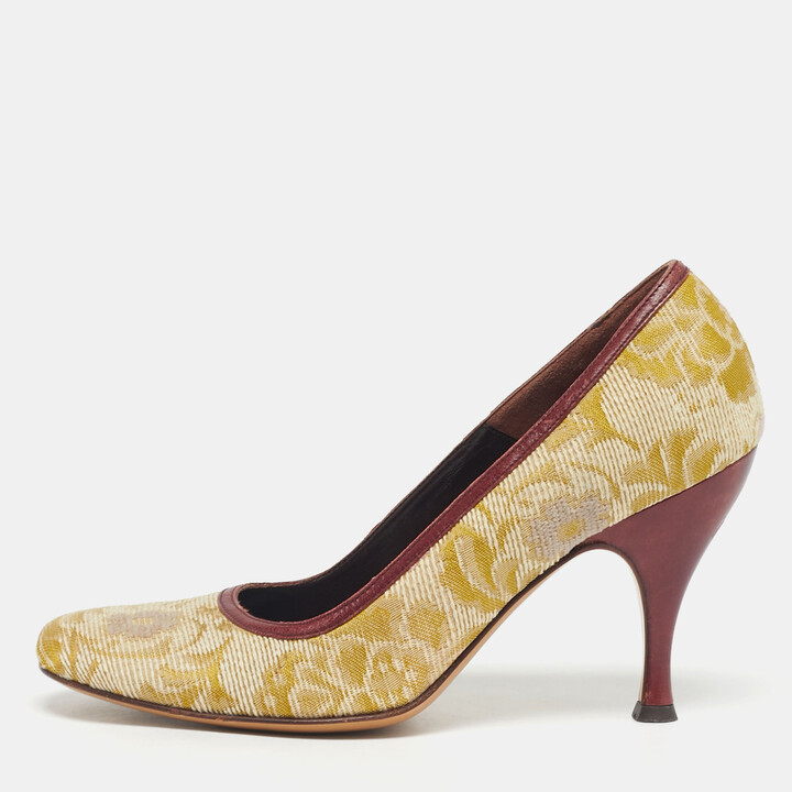 Dolce & Gabbana Multicolor Brocade Fabric Round Toe Pumps Size 37.5