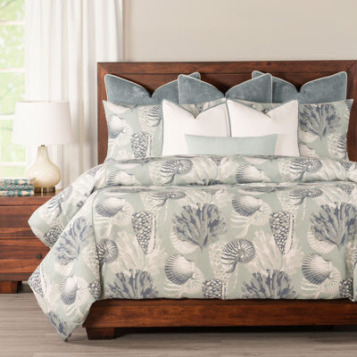 Siscovers Ocean Blue Seashell Print Duvet Cover & Insert Set