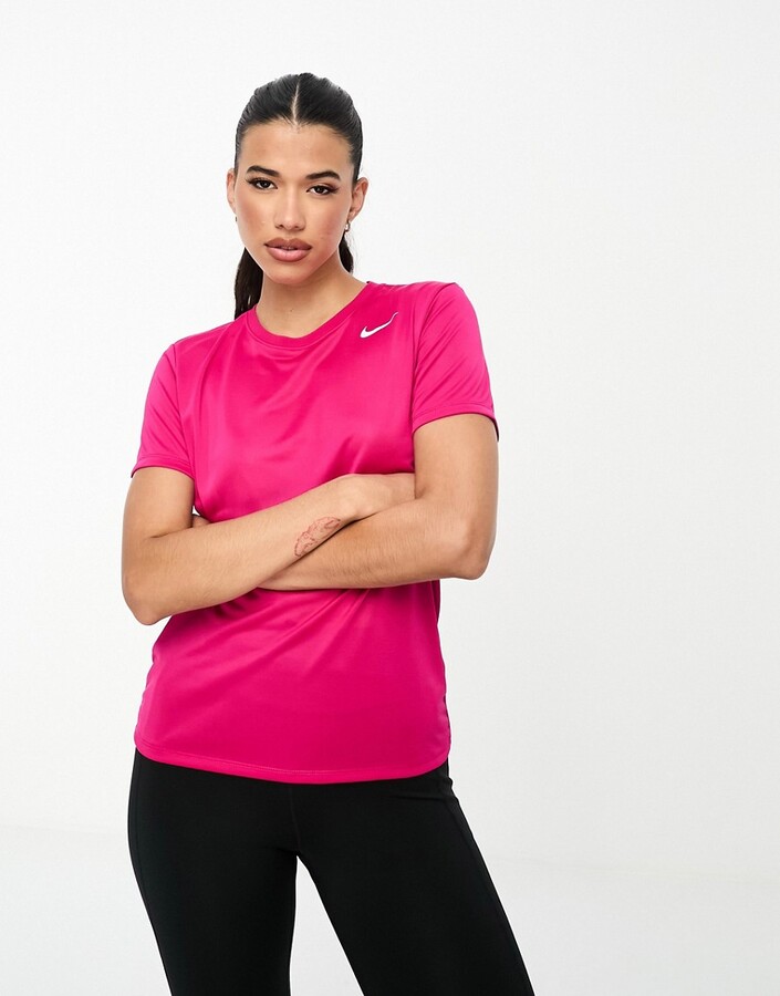 Nike Women Training Clothes
