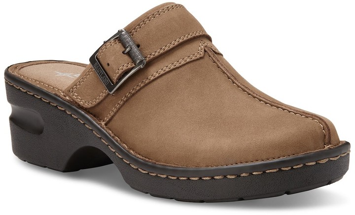 eastland cynthia clog