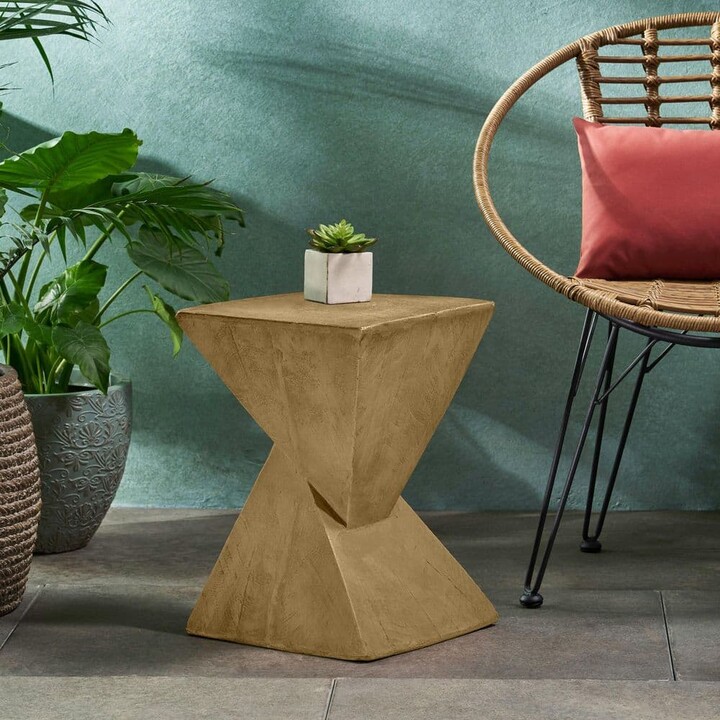 Harper&Bright Designs Light Natural Twisted Hourglass Structure Lightweight Concrete Modern Outdoor Side Table, No Assembly Required