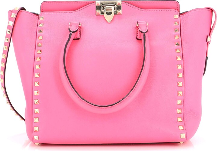 Valentino // Pink Leather Locò VLogo Shoulder Bag – VSP Consignment