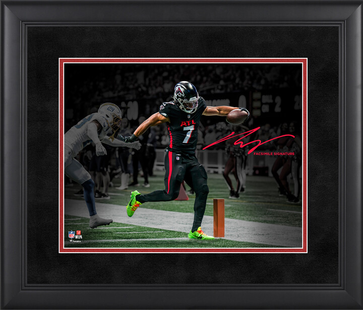 Fanatics Authentic Bijan Robinson Atlanta Falcons Facsimile Signature Framed 11" x 14" Spotlight Photograph