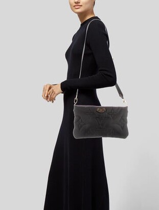 Louis Vuitton Pillow Maxi Multi Pochette Accessoires - Green Crossbody Bags,  Handbags - LOU581321