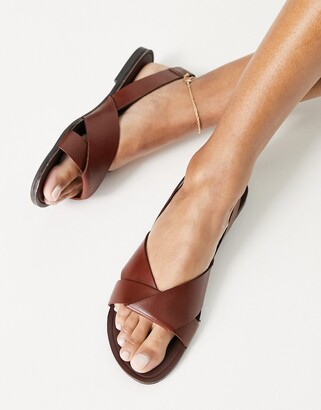 Vagabond Tia flat sandals in leather - ShopStyle