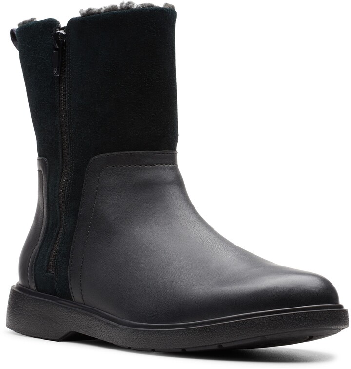 clarks waterproof booties